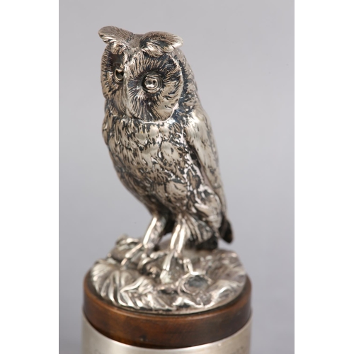 217 - A SILVER OWL TROPHY FOR QUETTA STAFF COLLEGE c.1930, cast and mounted on a turned pine plinth, mount... 