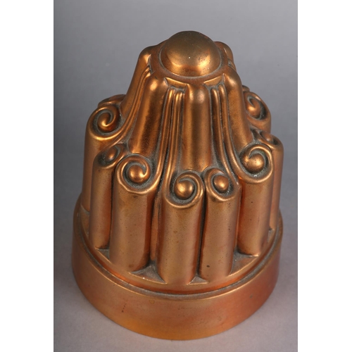 88 - A 19TH CENTURY COPPER JELLY MOULD BY SMITH AND MATTHEWS, stamped with maker's mark and no. 446, 14cm... 