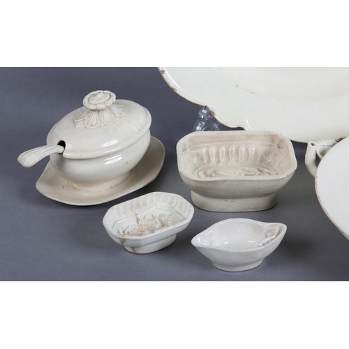 157 - A GROUP OF LATE 18TH CENTURY CREAMWARE c.1770-1780 to include a Wedgwood sauce tureen and integral s... 