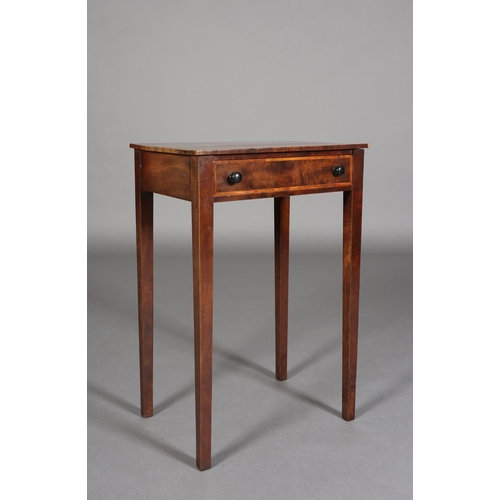 350 - AN EARLY 19TH CENTURY FIGURED MAHOGANY AND SATINWOOD CROSSBANDED TABLE, having a frieze drawer with ... 