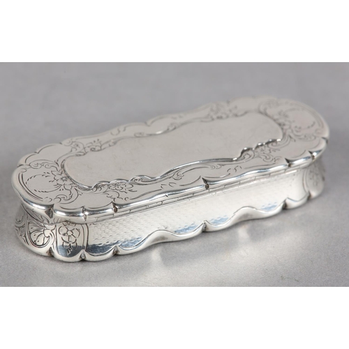 205 - A VICTORIAN SILVER TABLE SNUFF BOX, Birmingham 1862 Frederick Mason, foliate and engine turned, with... 