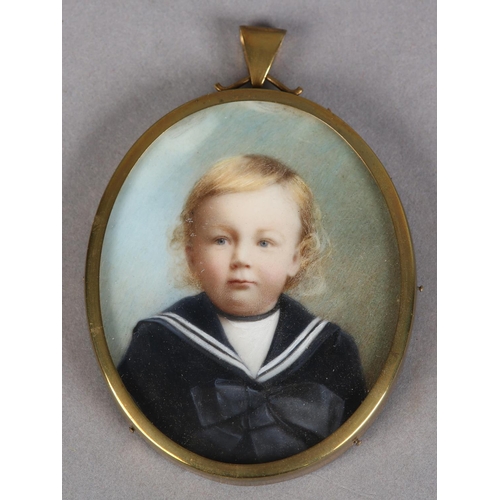 192 - A LATE 19TH/EARLY 20TH CENTURY PORTRAIT MINIATURE OF AN INFANT BOY, head and shoulders, wearing a sa... 