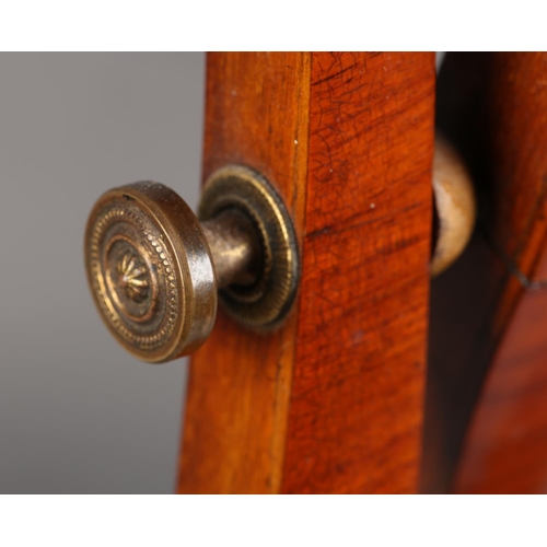 361 - AN EDWARD VII MAHOGANY AND SATINWOOD INLAID TOILET MIRROR, having an oval glass, within a shield sha... 