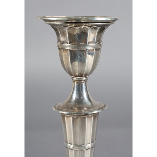 225B - AN EDWARD VII SILVER CANDLESTICK SHEFFIELD 1901, by Hawksworth, Eyre and Co Ltd, neo-classical desig... 