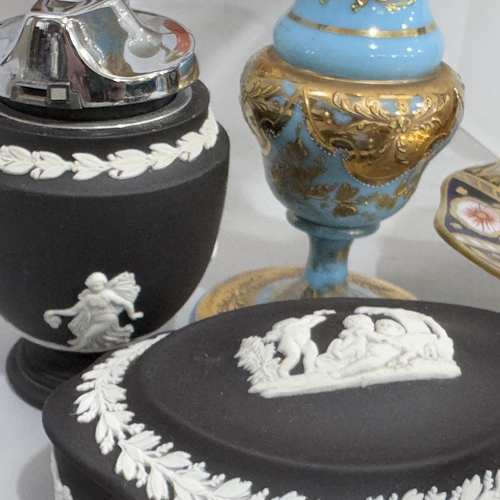 247 - Two Staffordshire china cabinet cups and saucers, a Wedgwood black Jasperware lidded trinket disk an... 