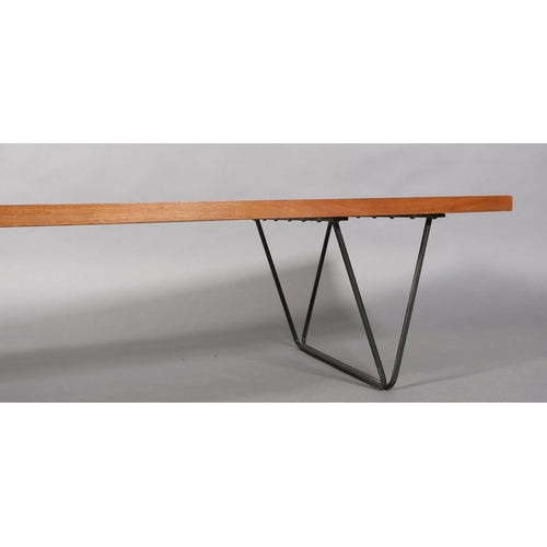 1 - Robin Day (1915-2010) for Hille's Interplan Range c1955, a mahogany slatted bench on black metal rod... 