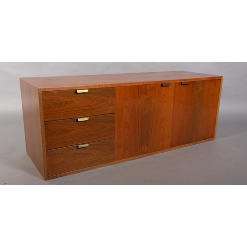 3 - Robin Day (1915-2010) for Hille's Interplan Range c1955, Unit M sideboard/ cupboard, walnut and maho... 