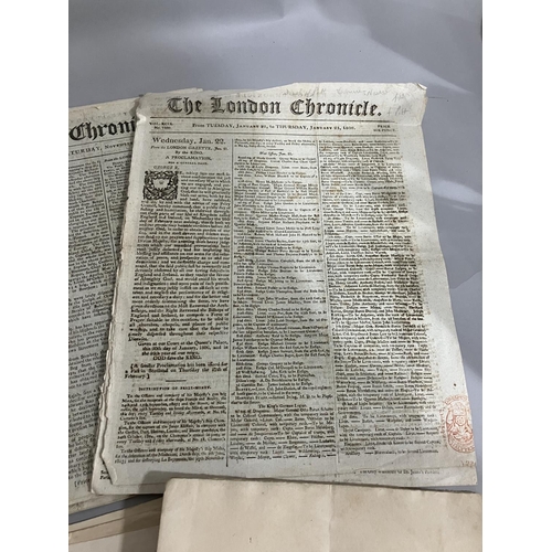 18 - A quantity of early 19th century newspaper including The London Chronicle, The Bull, The Morning Pos... 