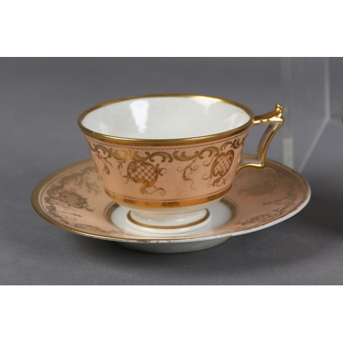 84 - A PAIR OF FLIGHT, BARR & BARR WORCESTER PORCELAIN TEA CUPS AND SAUCERS AND MATCHING BREAKFAST CUP, c... 