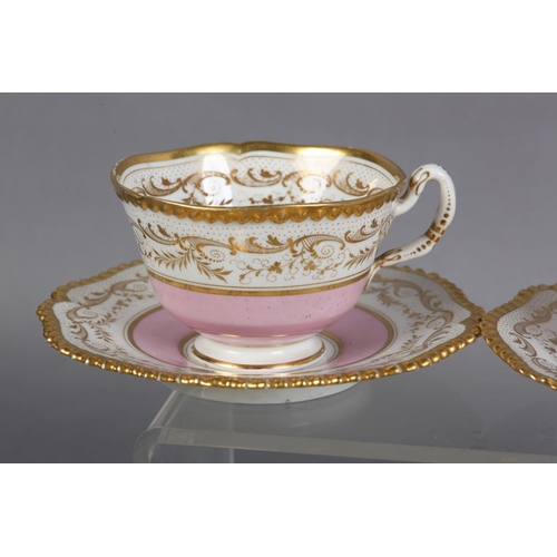 84 - A PAIR OF FLIGHT, BARR & BARR WORCESTER PORCELAIN TEA CUPS AND SAUCERS AND MATCHING BREAKFAST CUP, c... 