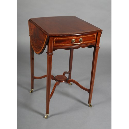 502 - AN EDWARD VII MAHOGANY AND SATINWOOD BANDED PEMBROKE TABLE, having twin oval drop leaves, drawer to ... 