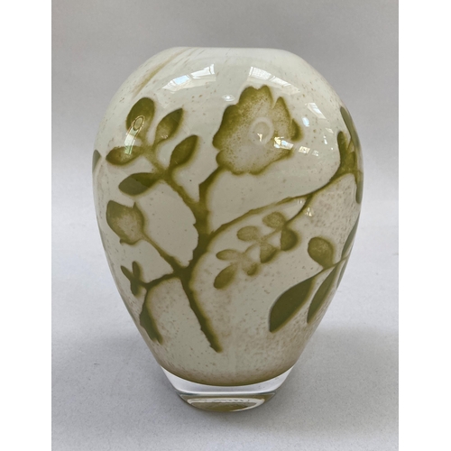 8 - A Kosta Boda floating flowers art glass vase, signed to the underside Olle Brozen, 19cm high
