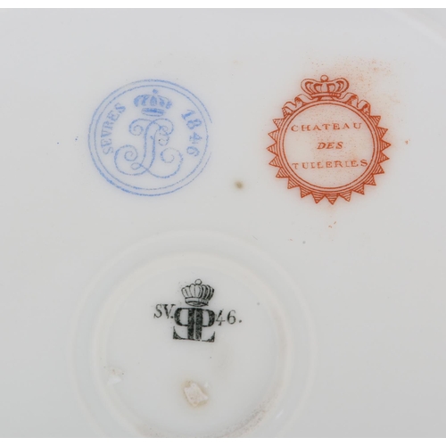 51 - A 19TH CENTURY SEVRES CHATEAU DES TUILERIES LOUIS-PHILLIPE PLATE, circular, painted to the centre wi... 
