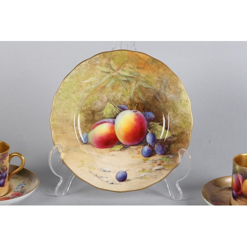 48 - A ROYAL WORCESTER COFFEE CAN AND SAUCER, A PLATE (16CM) AND A FURTHER COFFEE CAN AND ASSOCIATED SAUC... 
