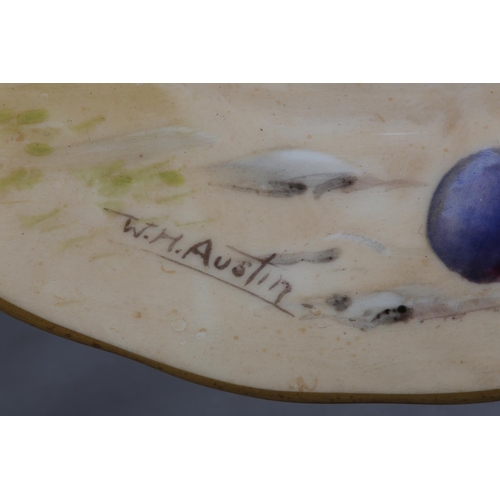 48 - A ROYAL WORCESTER COFFEE CAN AND SAUCER, A PLATE (16CM) AND A FURTHER COFFEE CAN AND ASSOCIATED SAUC... 