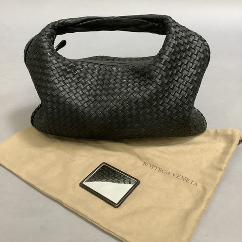 294 - A Bottega Veneta (Italian) Hobo black leather intrecciato soft shell shoulder bag, 48cm approximatel... 