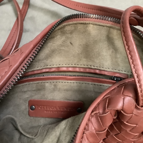 298 - A Bottega Veneta sapele intrecciato leather cross body bag, 26cm wide, with dust bag and matching mi... 