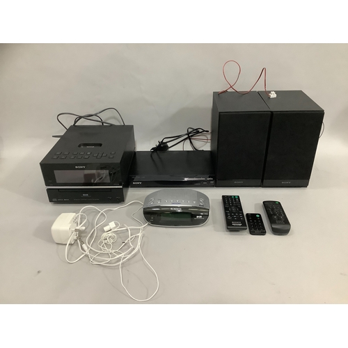 105 - A Sony Micro Hi-Fi Component System CMT-BX07DBI with disc player, docking station, pair of speakers ... 