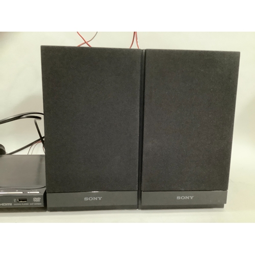 105 - A Sony Micro Hi-Fi Component System CMT-BX07DBI with disc player, docking station, pair of speakers ... 