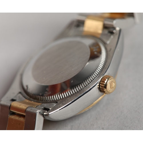 334 - A ROLEX LADY'S OYSTER DATE-JUST 178273 WRISTWATCH, in bi-metal case no. 6Y360640, silvered sunburst ... 