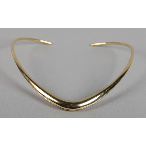 260 - A ‘VEE NECKPIECE’ BY MICHAEL GOOD, in yellow metal (tests as 18ct gold), approximate weight 36.7g