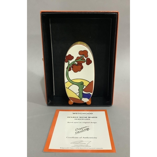 4B - A Wedgwood Bizarre by Clarice Cliff Bonjour sugar shaker of Bridgewater pattern, with original packa... 