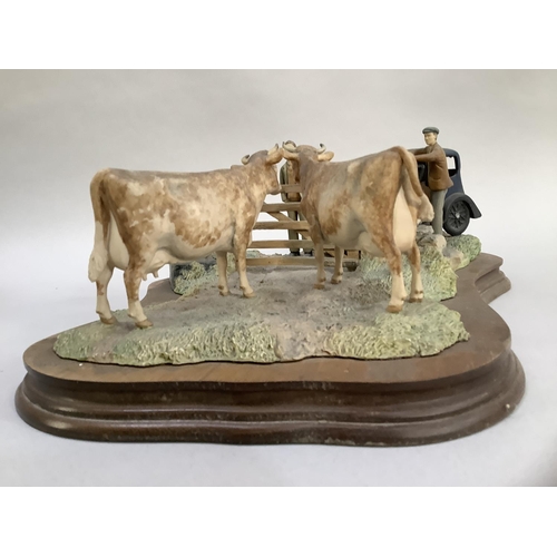 8 - A Border Fine Arts model 'Viewing the Practice' by Ray Ayres, on wooden plinth, approximately 31cm l... 