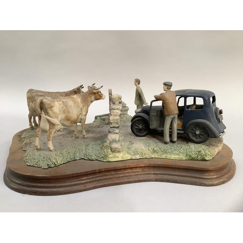 8 - A Border Fine Arts model 'Viewing the Practice' by Ray Ayres, on wooden plinth, approximately 31cm l... 