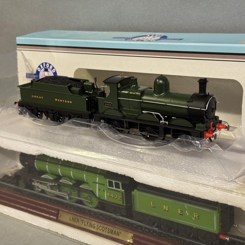 46 - An Oxford Rail 00 gauge GWR locomotive 2475, boxed, along with an Atlas Editions die-cast model of L... 