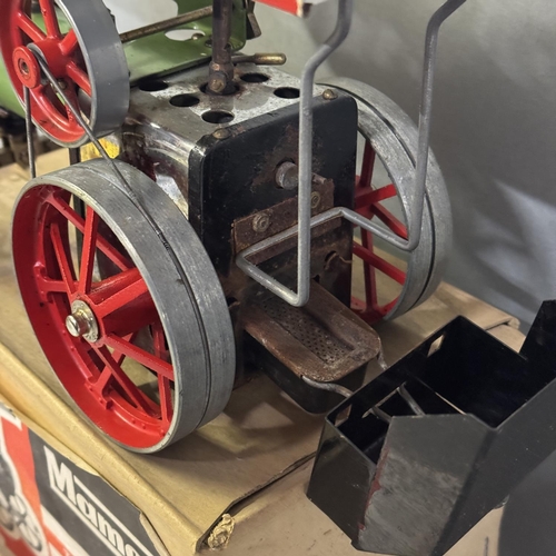 11B - A Mamod T.E.1 Traction Engine, including steering extension bars, filling funnel, burner box and ins... 
