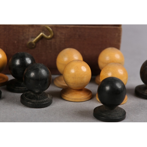 43 - A VICTORIAN PARLOUR GAME 'THE CHINESE IMPERIAL GAME FROGS AND TOADS', including twelve ceramic piece... 