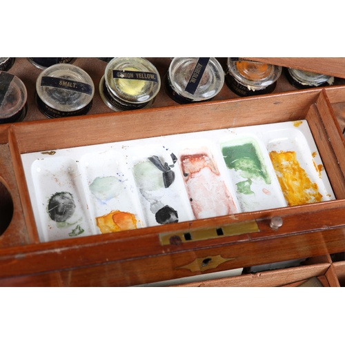 20 - A 19TH CENTURY WINSOR & NEWTON'S ILLUMINATING COLOURS AND MATERIALS MAHOGANY CASE with drawer c1870,... 