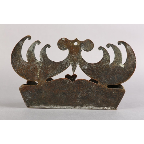 33 - A 19TH CENTURY BRASS SPILL POCKET of scrolled profile, 26.5cm wide x 15.5cm high