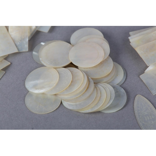 45 - A QUANTITY OF 18TH CENTURY CHINESE MOTHER OF PEARL GAMING COUNTERS, of rectangular (2 sizes) and cir... 