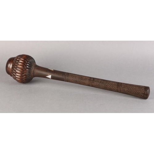47 - A 19TH CENTURY FIJIAN HARDWOOD THROWING CLUB (ULLA TAVATAVA), hardwood, ribbed and fluted head, the ... 