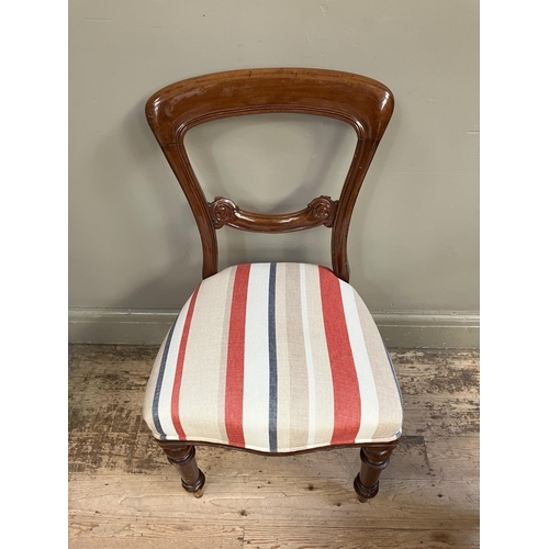 50 - Four mahogany Victorian dining chairs on turned legs