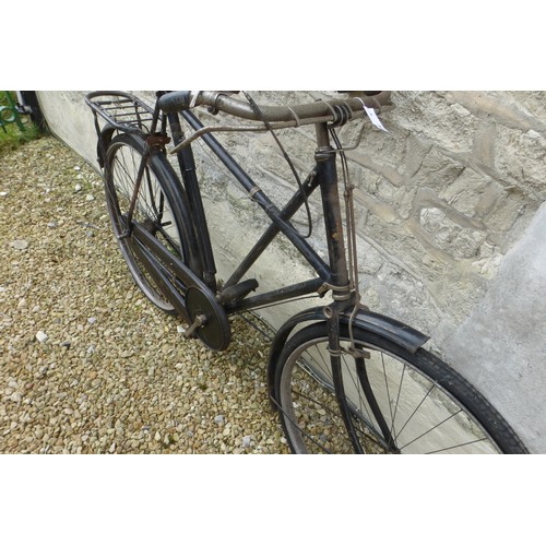 218 - A Raleigh X Frame Gentleman's Bicycle, 26 inch frame, signs of original box lining, leather saddle r... 