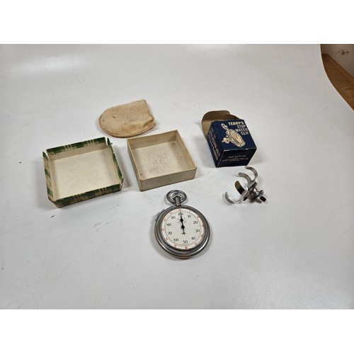 245 - Smiths stopwatch with terrys clip in boxes. appears to work.

This item is Category B on our Shippin... 