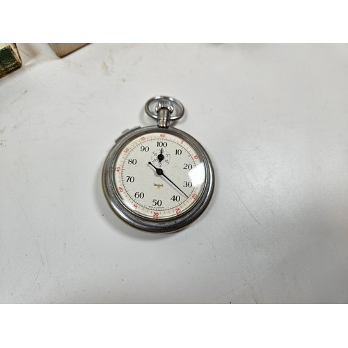 245 - Smiths stopwatch with terrys clip in boxes. appears to work.

This item is Category B on our Shippin... 