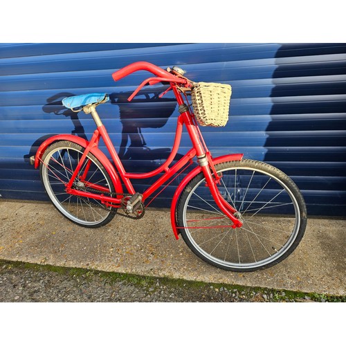 279 - Vintage Girls Hercules Bicycle in red paint with blue vinyl saddle, 20