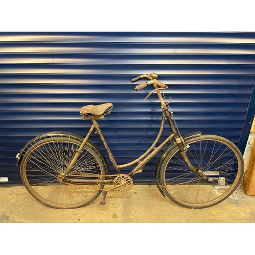 281 - Swift ladies bicycle, 28