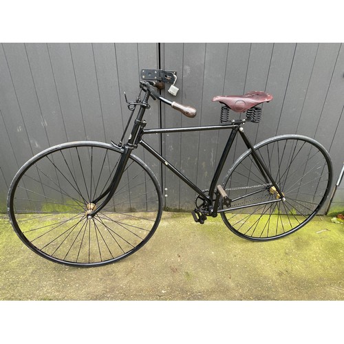 284 - c1900 Diamond Safety Bicycle. Manufacturer unknown, a fully and impressively restored machine. New b... 