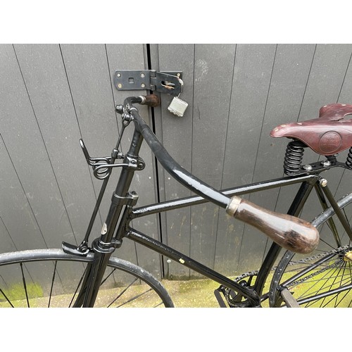 284 - c1900 Diamond Safety Bicycle. Manufacturer unknown, a fully and impressively restored machine. New b... 