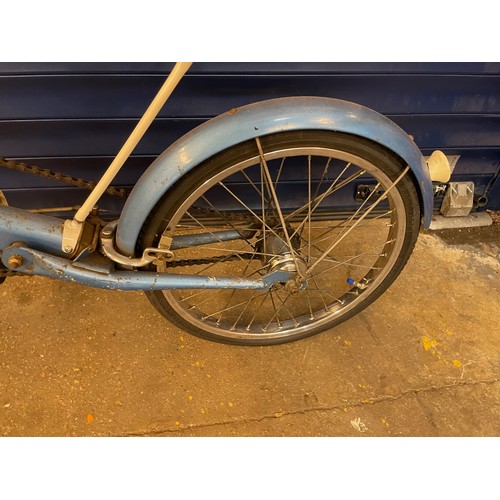 285 - 1964 Moulton 'Standard' little used and never dismantled. Includes two transfers. Frame No 64/320654... 