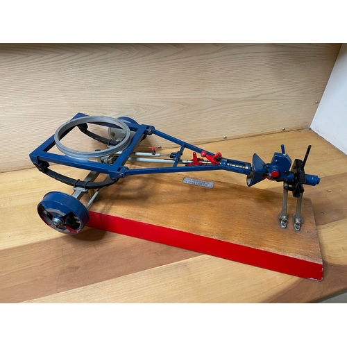 41 - A working model showing the mechanism of a trailer braking and hitching system by Verkehrs-Verlag Re... 