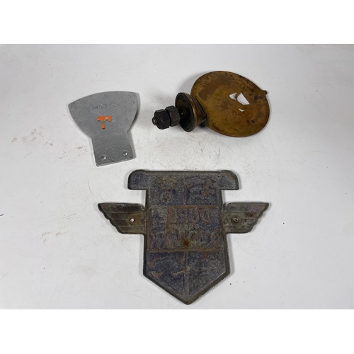 4 - 3 Motor Vehicle Badges, Commercial Motor Users Association, 18 Plus Group, Duple
Shipping Rate B