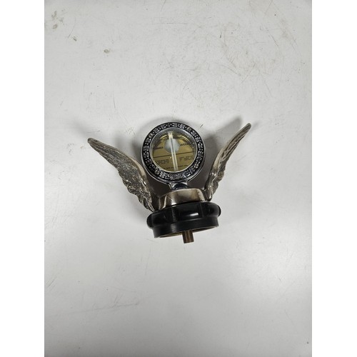 15 - Boyce MotoMeter Calormeter, mounted on radiator cap,.
Shipping Rate B