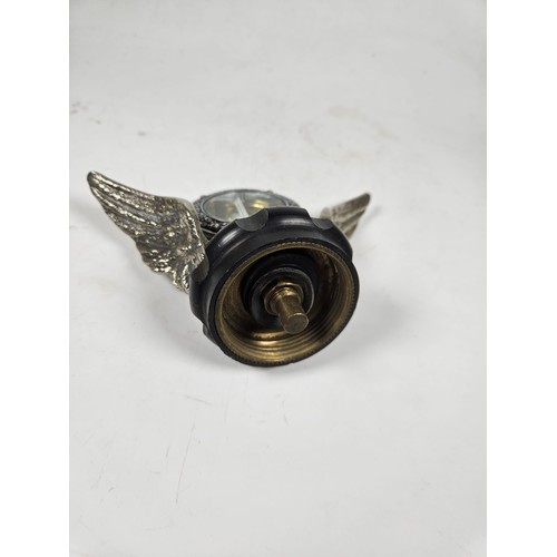 15 - Boyce MotoMeter Calormeter, mounted on radiator cap,.
Shipping Rate B