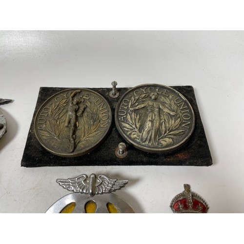 1 - Assortment of Car & Motor Cycle Badges: AA, AA Cycles, Isle of Man, Coronation 1953, Auto Cycle Unio... 
