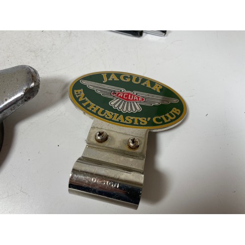 36 - Selection of parts ex 1966 Jaguar S Type, XKE Wheel Nut, Car Badge and 4no Luggage Runners, and elec... 